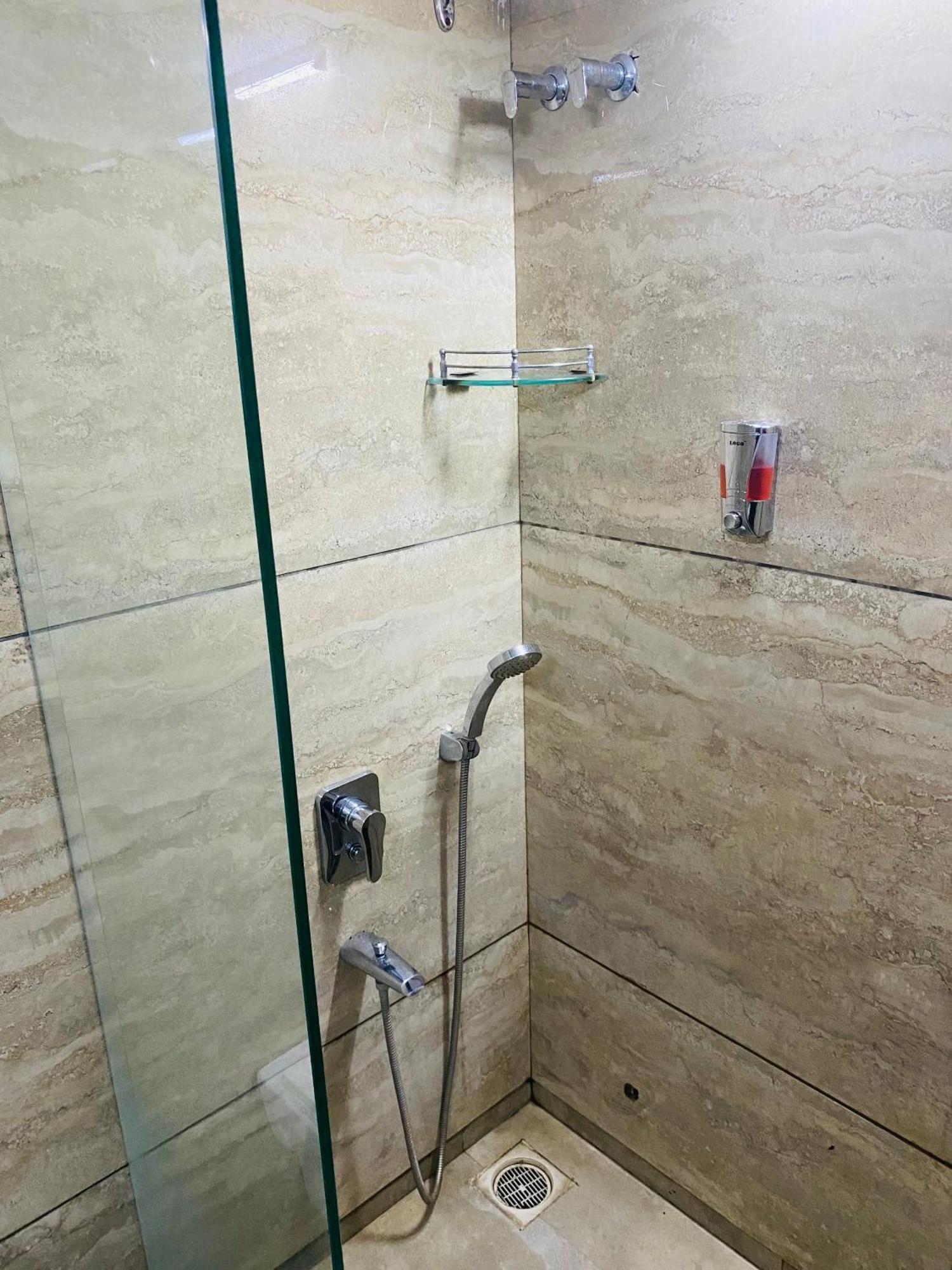 House Luxury Santacruz East, Apartment *